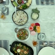 ป้าก Parc Thai Eatery