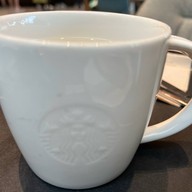 Starbucks โรงพยาบาลบำรุงราษฎร์ ชั้น 1
