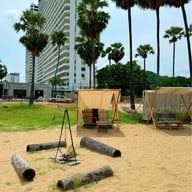Bamp : Beach camp & Cafe