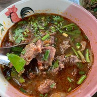 เมนูของร้าน ร้านป้าน้อย อาหารไทย พื้นเมือง เชียงใหม่