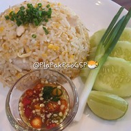 เมนูของร้าน ครัวนพรัตน์ Cuisine And Gallery