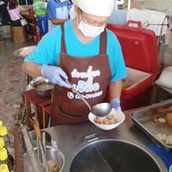 บรรยากาศ ก๋วยเตี๋ยวเจ๊ตื๋อ