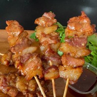 กะเพราพริกแห้ง ~ หมูปิ้งนั้นแหละ