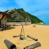 Bamp : Beach camp & Cafe