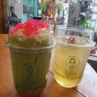 เมนูของร้าน หอมรัญจวน ขนมไทย ต้นตำรับชลบุรี