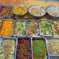 ครัววังทอง ข้าวแกง ตามสั่ง อาหารจานด่วน บางแก้ว