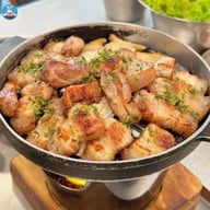 Hasul จามจุรีสแควร์