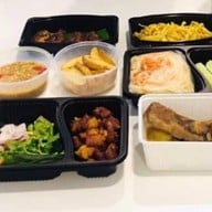 Humming Birds Kitchen & Garden