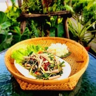 Summer Spot คาเฟ่และอาหาร ปลวกแดง