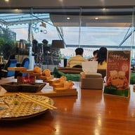 บรรยากาศ แสงตะวัน โรงแรมไชยแสง พาเลส ไชยแสงพาเลท