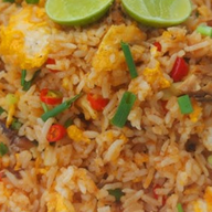 ราดหน้า ยอดผัก เฮงเฮง บางแก้ว