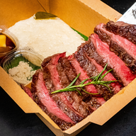 LUI FIRE สาทร