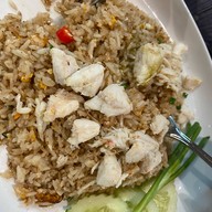 หลงข้าวผัดปู CENTRAL DEPARTMENT STORE CHIT LOM