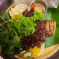 เมนูของร้าน Yuenan นางเลิ้ง