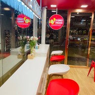 TORO Fries เมกะ บางนา