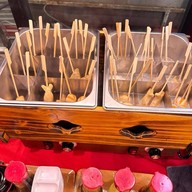 Wang Mala Hotpot (หวาง หม่าล่าหม้อไฟสไตล์ฮ่องเต้) ภูเก็ต