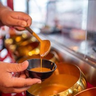 Wang Mala Hotpot (หวาง หม่าล่าหม้อไฟสไตล์ฮ่องเต้) ภูเก็ต