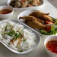 ร้านอาหารชิม