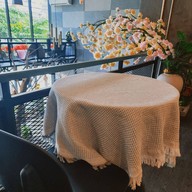 บรรยากาศ ARA Coffee ลาซาล 52