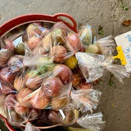 ตลาดกลางดง