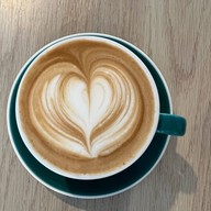 BEARCAVE SLOW BAR COFFEE จันทน์18/7 แยก 25