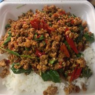 กะเพราสุริยา ตลาดท่าพระรุ่งเรือง