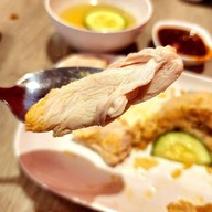เมนูของร้าน ส่งเฮง ข้าวมันไก่ ไทวัสดุ สาขาเมืองเอก