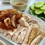 เมนูของร้าน ข้าวมันไก่ประตูชัย