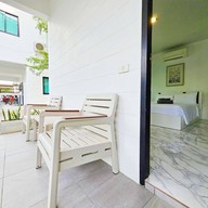 Z - Beach Resort [ ซีบีช รีสอร์ท ]