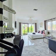 Z - Beach Resort [ ซีบีช รีสอร์ท ]