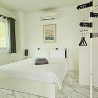 Z - Beach Resort [ ซีบีช รีสอร์ท ]