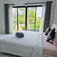 Z - Beach Resort [ ซีบีช รีสอร์ท ]