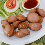 ร้านไส้กรอกคุณวี