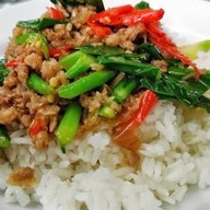เจ๊ลัดดา ข้าวผัดโบราณ-กุ้งอบวุ้นเส้น และ อาหารตามสั่ง (เจ้าเก่า)