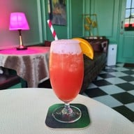 I • SO • LATE - sip & taste เขื่องใน