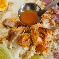 ข้าวไก่อบ (เอแบค)