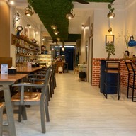 บรรยากาศ SignatureThai Café and Tea House Restaurant