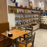 บรรยากาศ SignatureThai Café and Tea House Restaurant