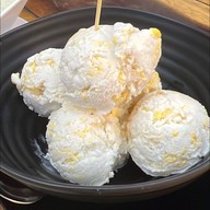 มรกตสยาม หวานเย็นสูตรโบราณ สาขาบางบัวทอง