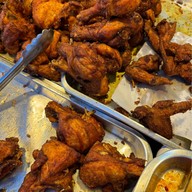 เมนูของร้าน ซอฟียา ไก่ทอด ข้าวหมก ไก่กอเเละ