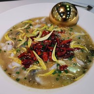 เมนูของร้าน LT Fish Restaurant True  101