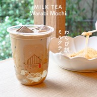 Brown Café เซ็นทรัล ชิดลม