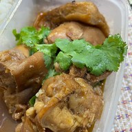 บ้านแสนรัก (บางกะแจ้) บางกะแจ้ (อาหารไทยอีสาน ก๋วยเตี๋ยวบางกะแจ้)