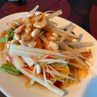 บ้านแสนรัก (บางกะแจ้) บางกะแจ้ (อาหารไทยอีสาน ก๋วยเตี๋ยวบางกะแจ้)