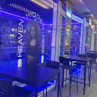 บรรยากาศ Hide Cafe Bar  ถนนตานี