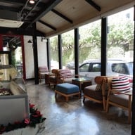บรรยากาศ Sevendays cafe & bakehouse ประชาชื่น
