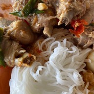 ร้านกันเองขนมจีนบุฟเฟ่ต์อิ่มไม่อั้น