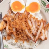 หมูทอดบ้านแม่หน่อย