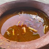 ร้านกันเองขนมจีนบุฟเฟ่ต์อิ่มไม่อั้น