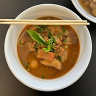 กัตกรีนวีแกนฟู้ด cafe แปลงผักลุงชวน ชวนคุณคาเฟ่